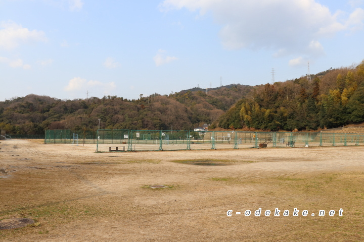 揚倉山健康運動公園の下の段グラウンド