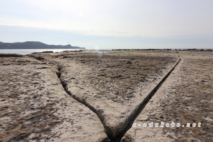 石見畳ヶ浦亀裂